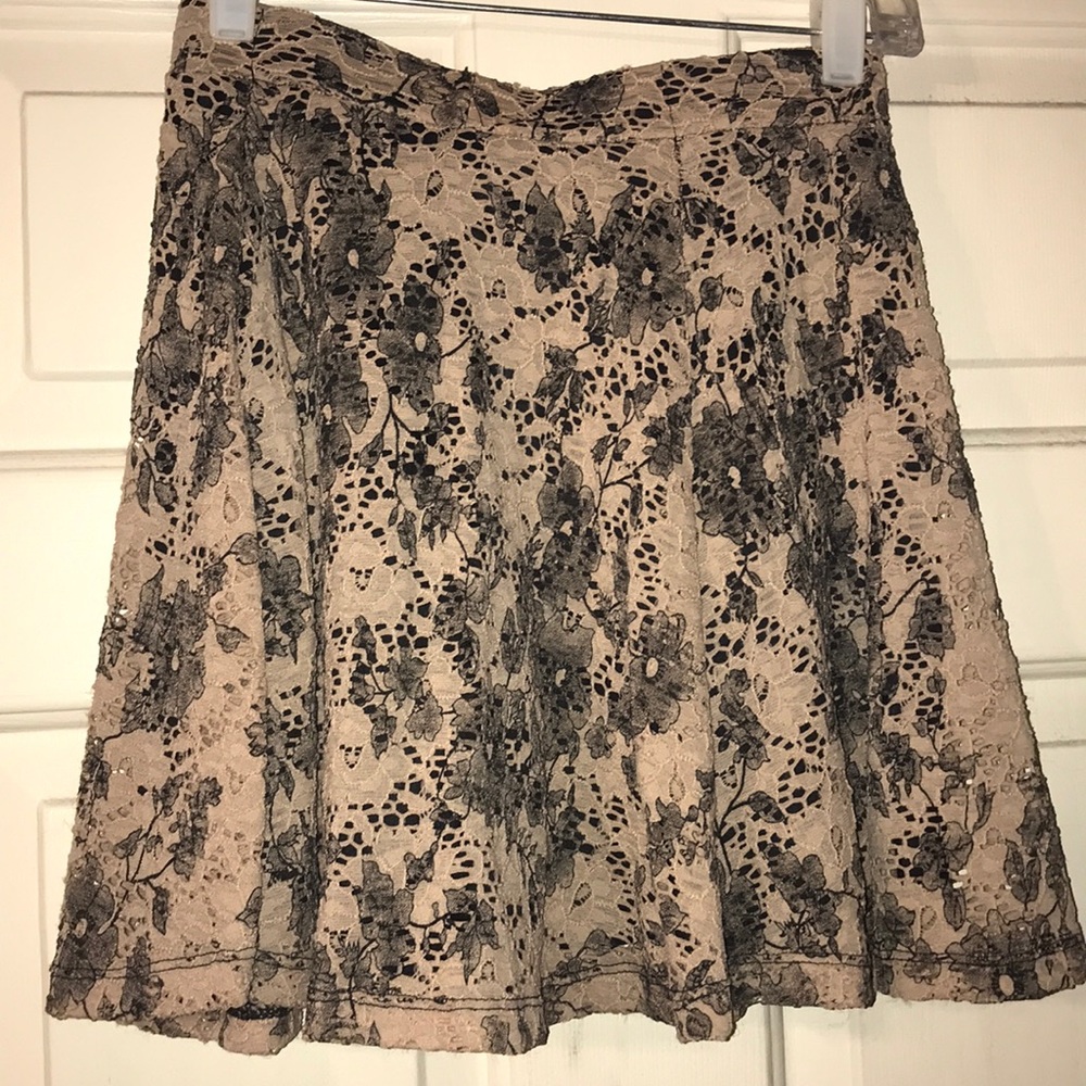 Tan and black floral print skirt